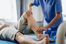 Post ACL reconstruction physiotherapy in AECS Layout at Physiokraft Bangalore. Expert rehab for ACL surgery recovery, knee strengthening, pain relief, and safe return to sports with advanced physiotherapy care.